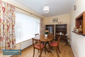 Dining Room- click for photo gallery